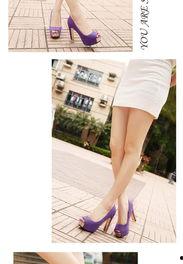 日韩风高跟鞋视频直播,时尚步伐，足下风情演绎